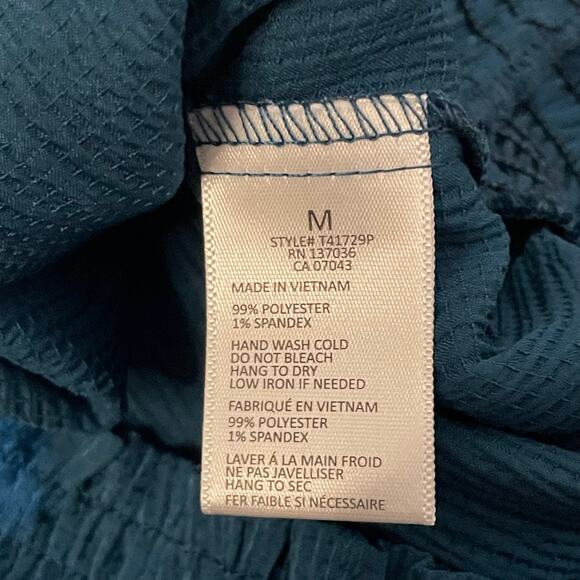 Paper Crane Women's T41729P Ocean Blue Ruched Sleeve Smocked Hem Crop Top Size M - Picture 12 of 14